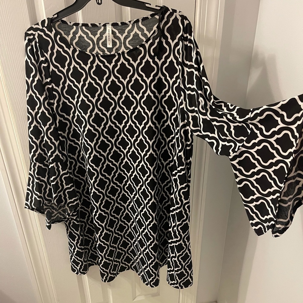 Women’s dress